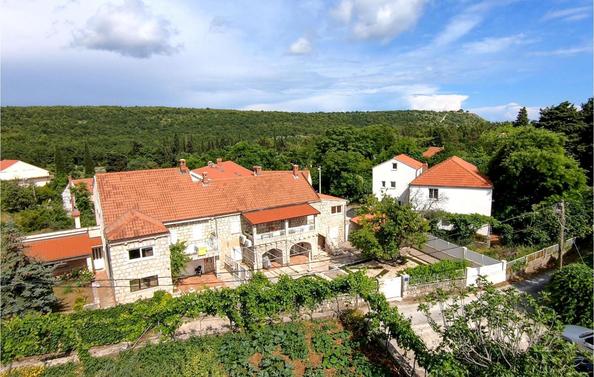 Nice Apartment In Dubrovnik With Kitchen المظهر الخارجي الصورة