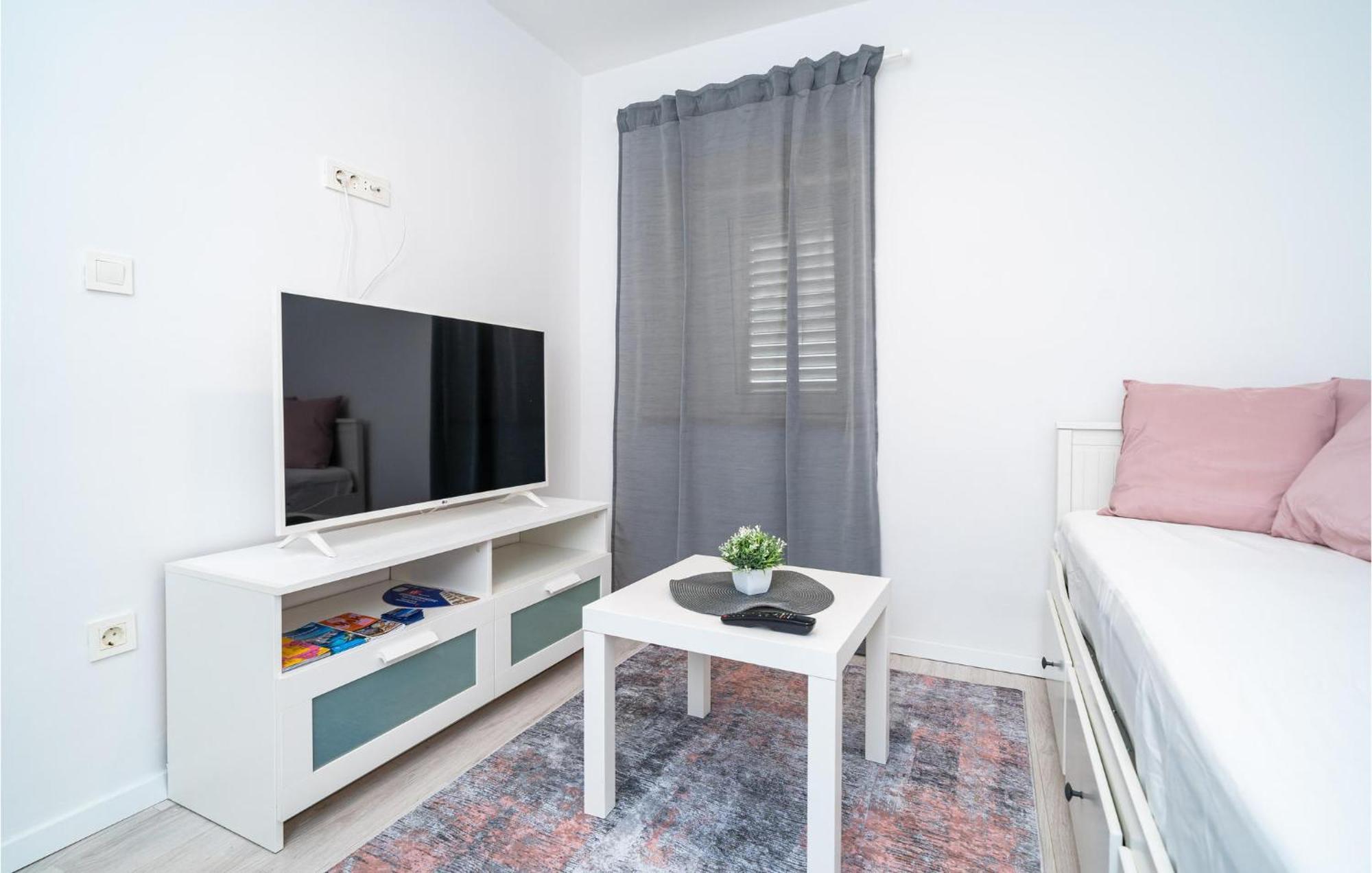 Nice Apartment In Dubrovnik With Kitchen المظهر الخارجي الصورة
