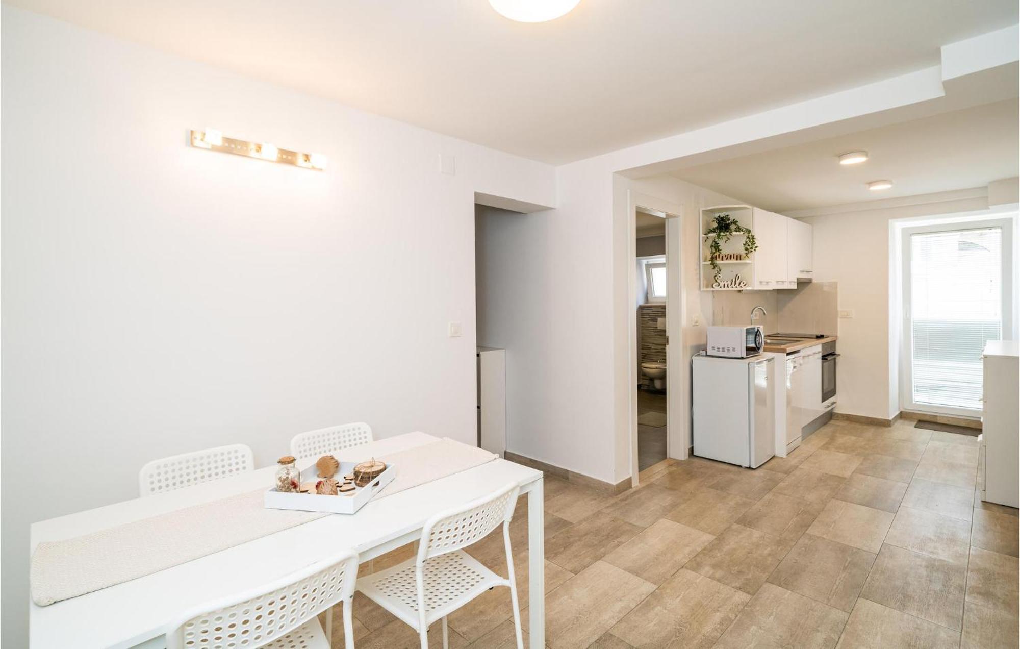 Nice Apartment In Dubrovnik With Kitchen المظهر الخارجي الصورة